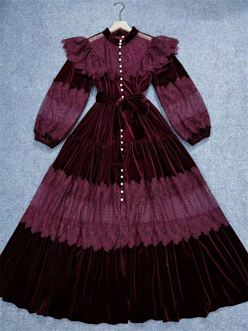 2023 New Fashion Long Sleeve Velvet Lace Dress With Large Skirt and Decorate With Pearl Elegant Maxi Long Sleeves Dress